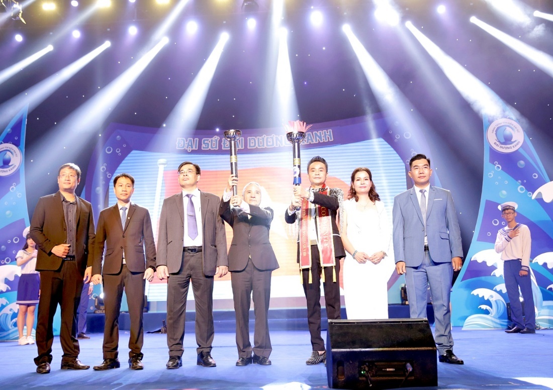 dai su dai duong xanh anh 3