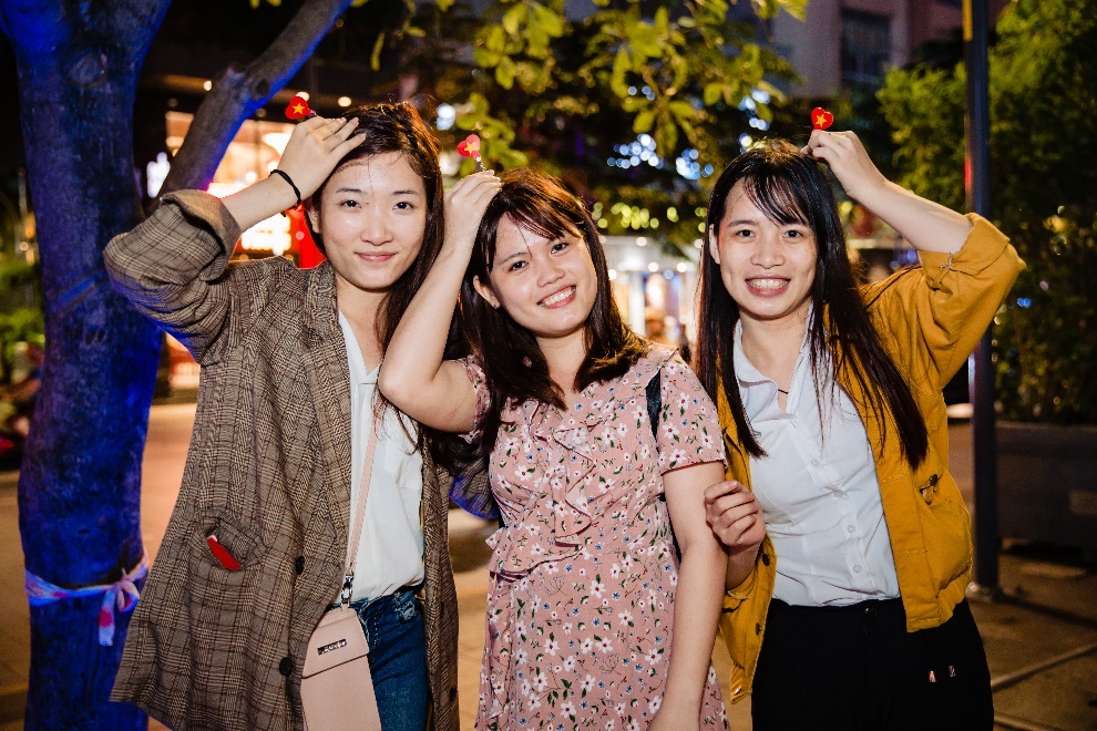 Gioi tre Sai thanh thich thu voi co tim nho xinh mung Quoc khanh hinh anh