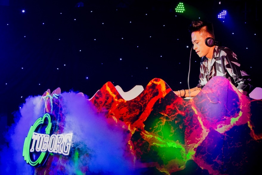 Tuborg Republic of Fun anh 6