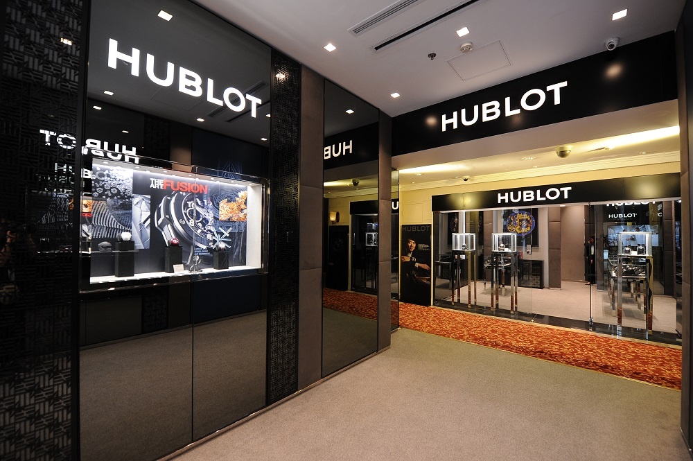 Hublot anh 4