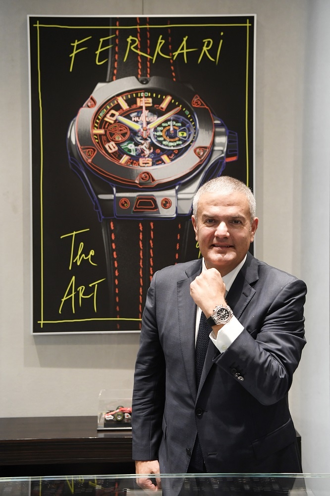 Hublot anh 8