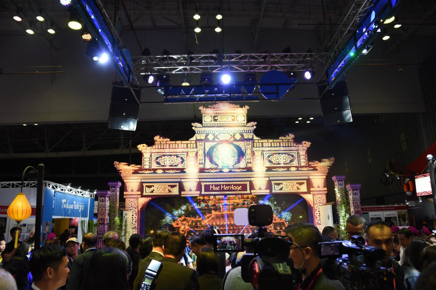 San tour du lich quoc te uu dai den 16 trieu dong tai hoi cho ITE hinh anh