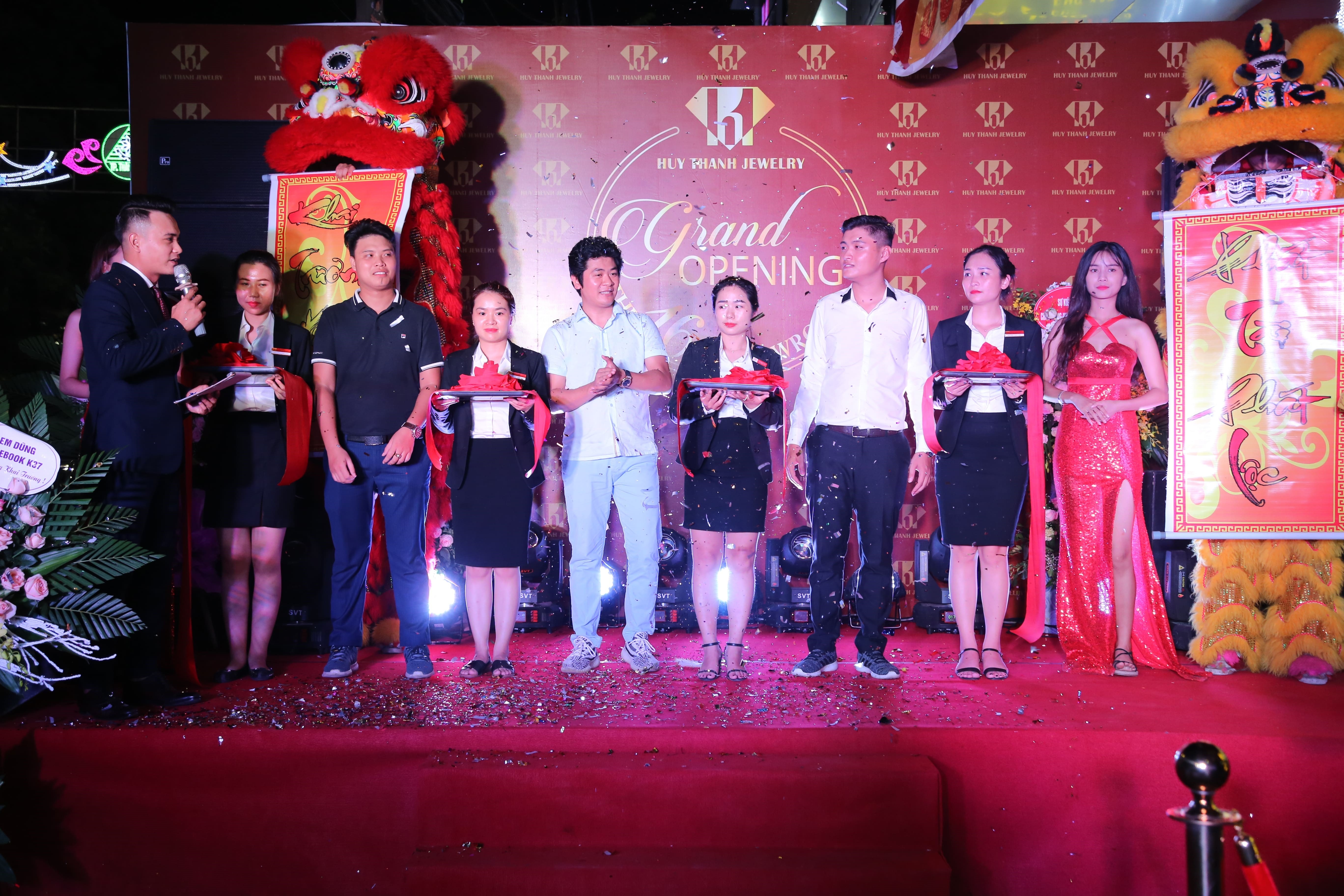 Huy Thanh Jewelry ảnh 1 Huy Thanh Jewelry anh 1