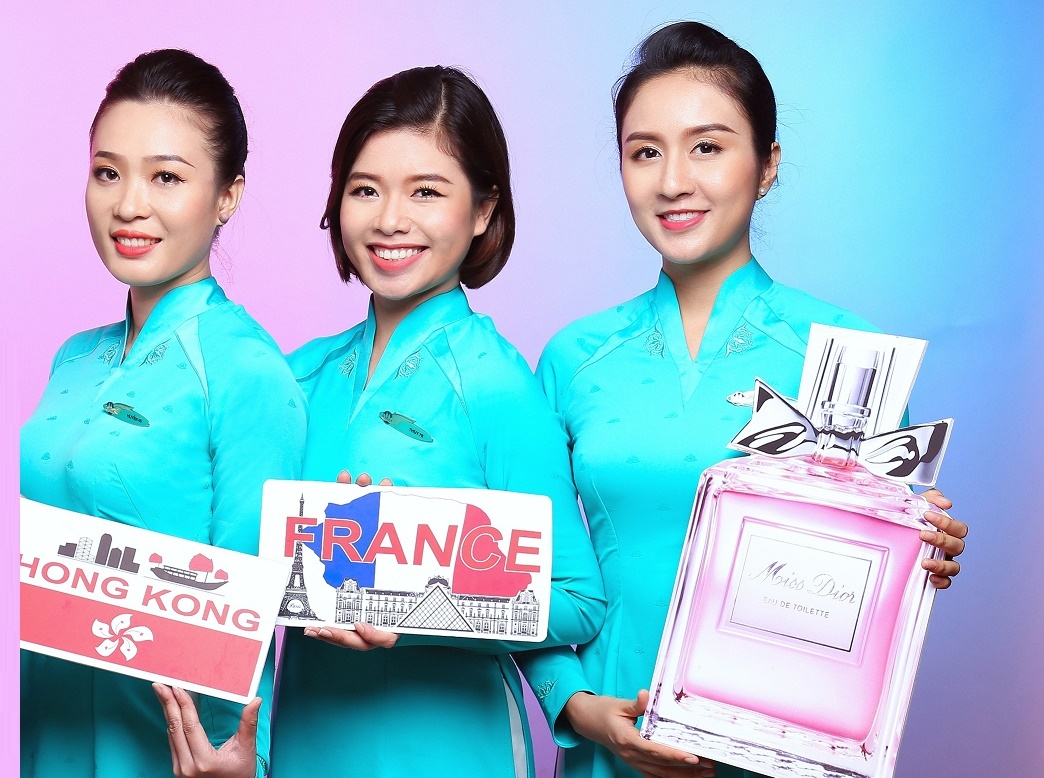 Vietnam Airlines se ban hang mien thue tren may bay hinh anh