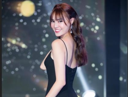 Sao Viet dong loat chia se qua trinh no luc di den thanh cong hinh anh