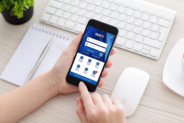 The ATM co bi lang quen khi thanh toan di dong len ngoi? hinh anh