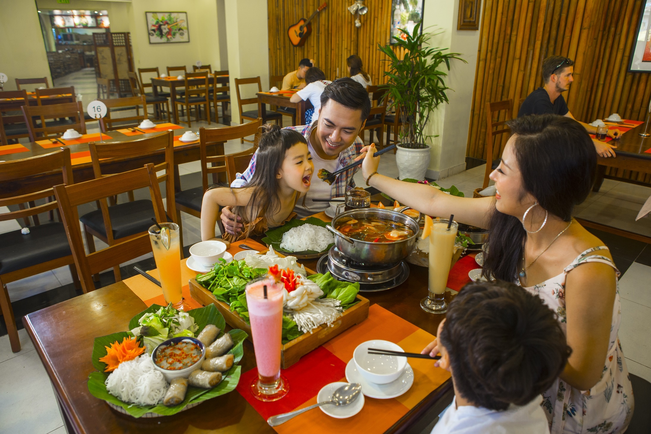 Sun Group ảnh 3 Sun Group anh 3