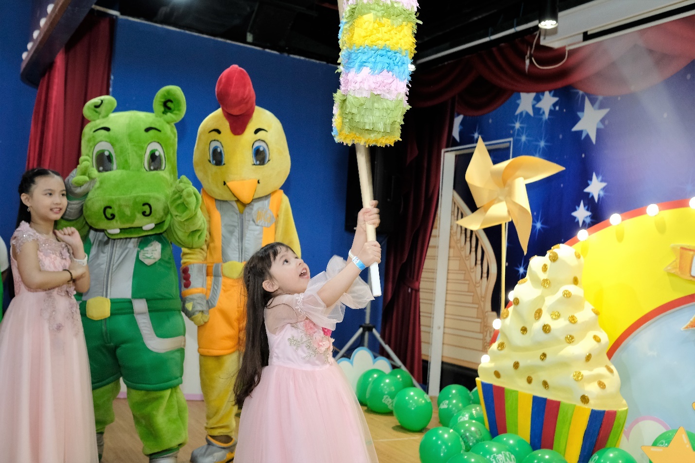 tiNiWorld ảnh 5 tiNiWorld anh 5