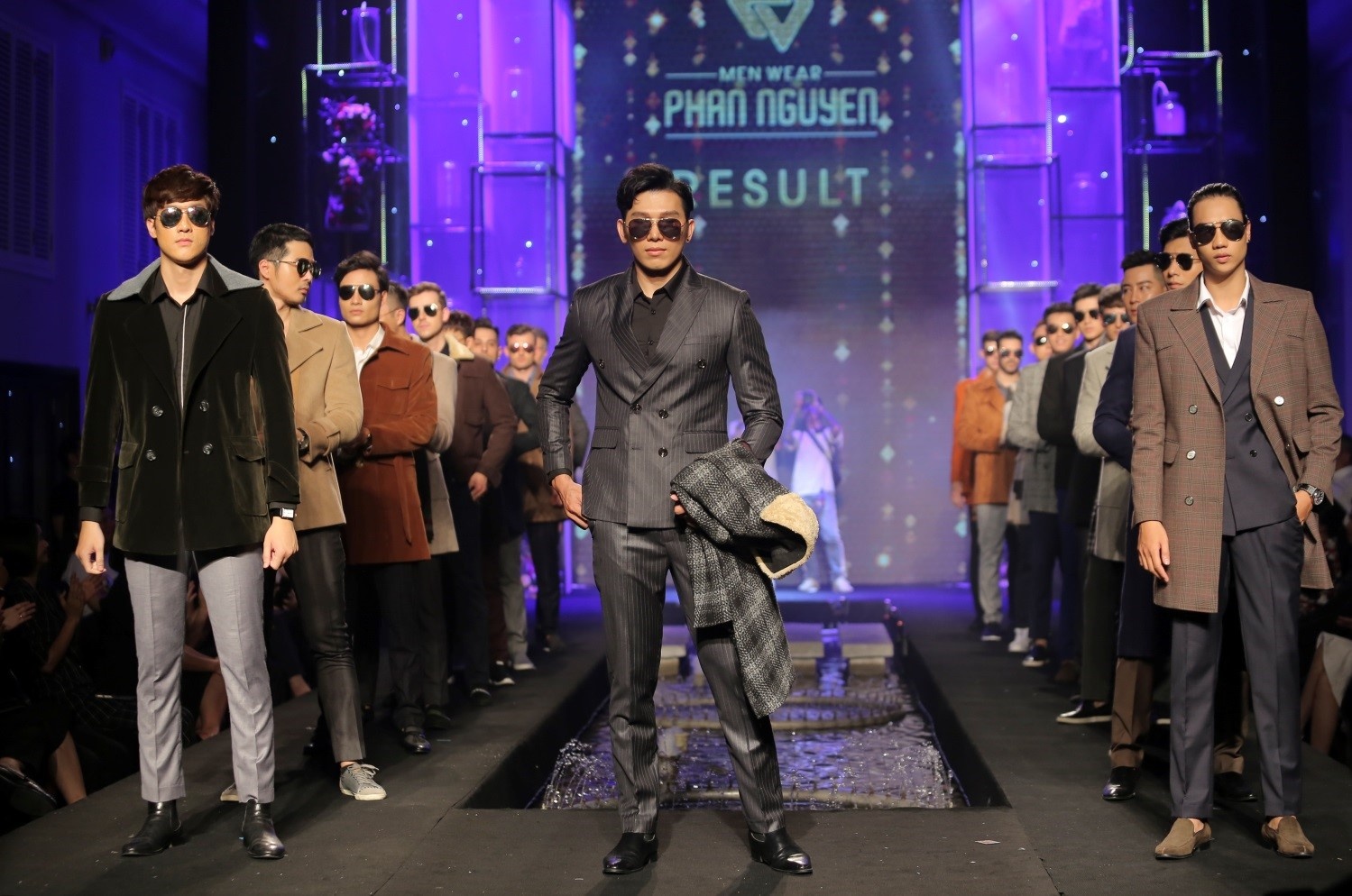 Phan Nguyen Fashion Show anh 1