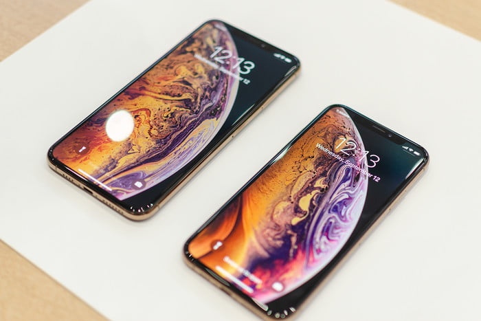 iPhone XS Max len ke Shop Dunk voi gia 55,5 trieu dong hinh anh