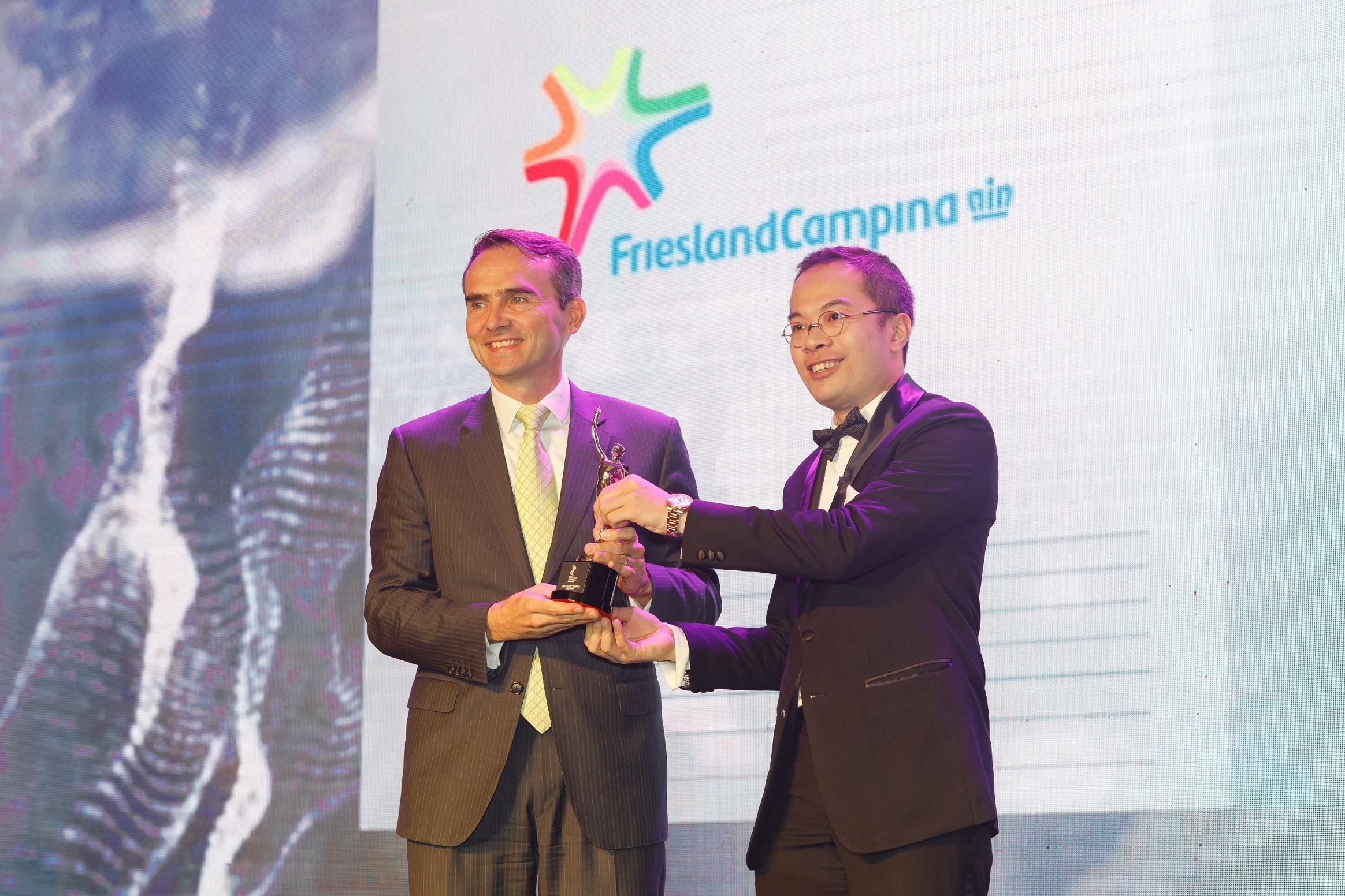FrieslandCampina anh 3