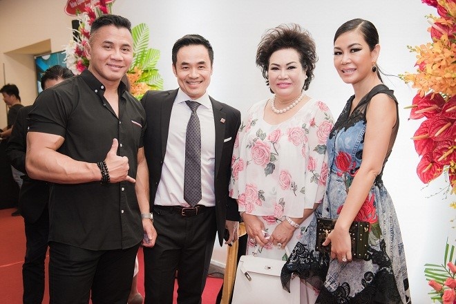 Trung Hoa Peach Garden ảnh 4 Trung Hoa Peach Garden anh 4