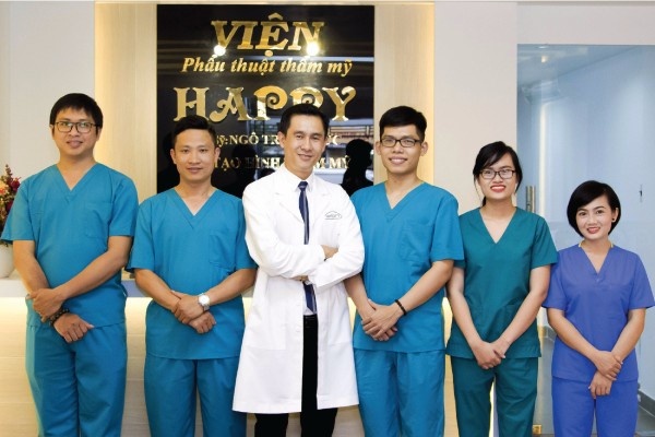 ien phau thuat tham my Happy anh 3