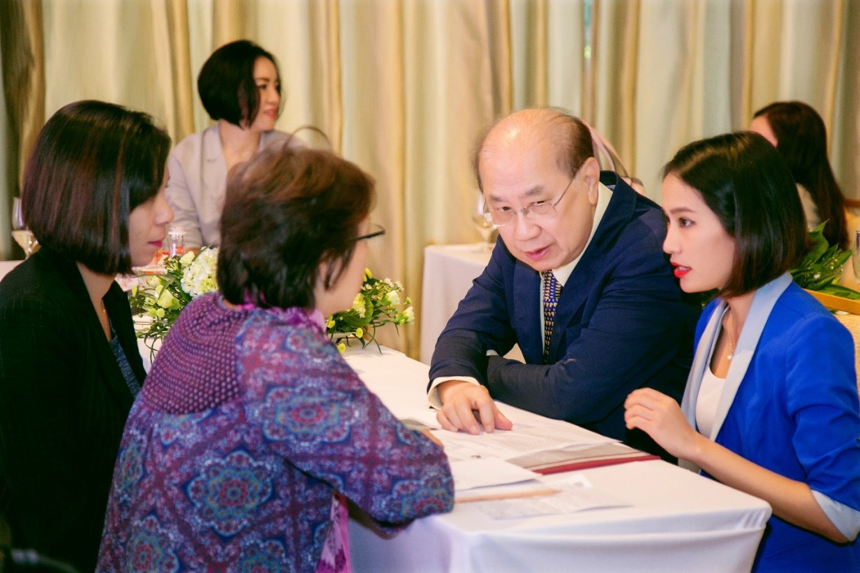 Ung dung tri tue nhan tao giup benh nhan ung thu sinh con an toan hinh anh