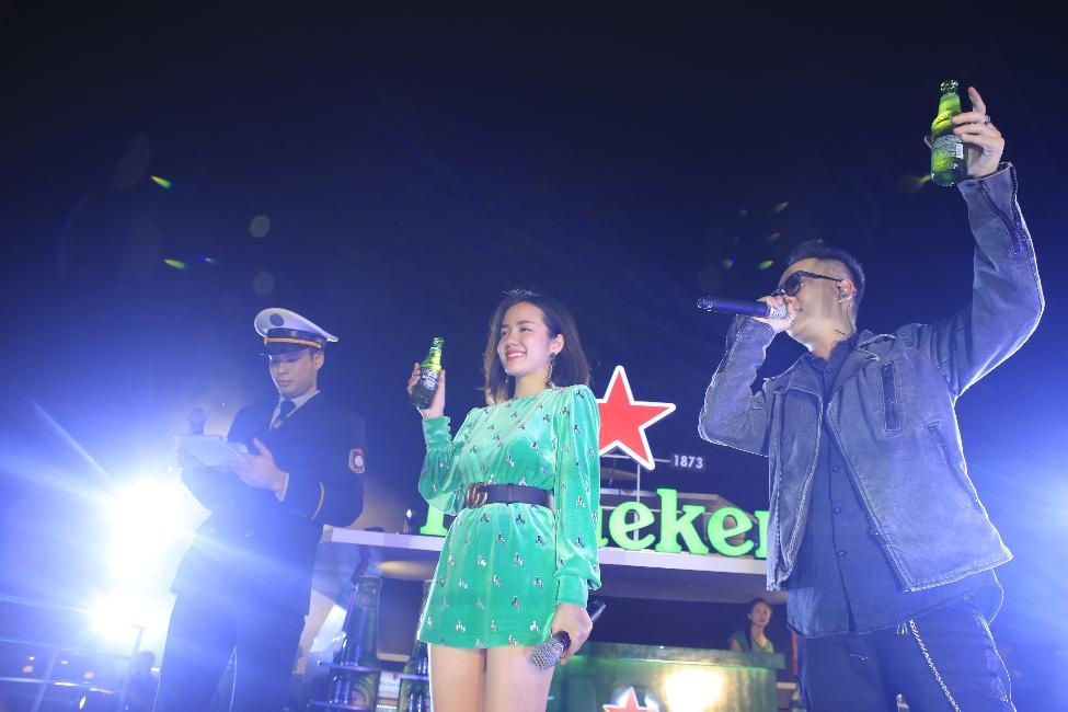 Justatee, Phuong Ly va Min khuay dong khong khi dat cang hinh anh