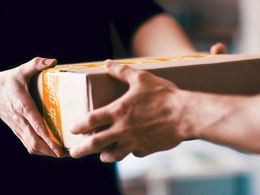 San deal thoi trang My de dang tu Viet Nam voi muc gia hap dan hinh anh