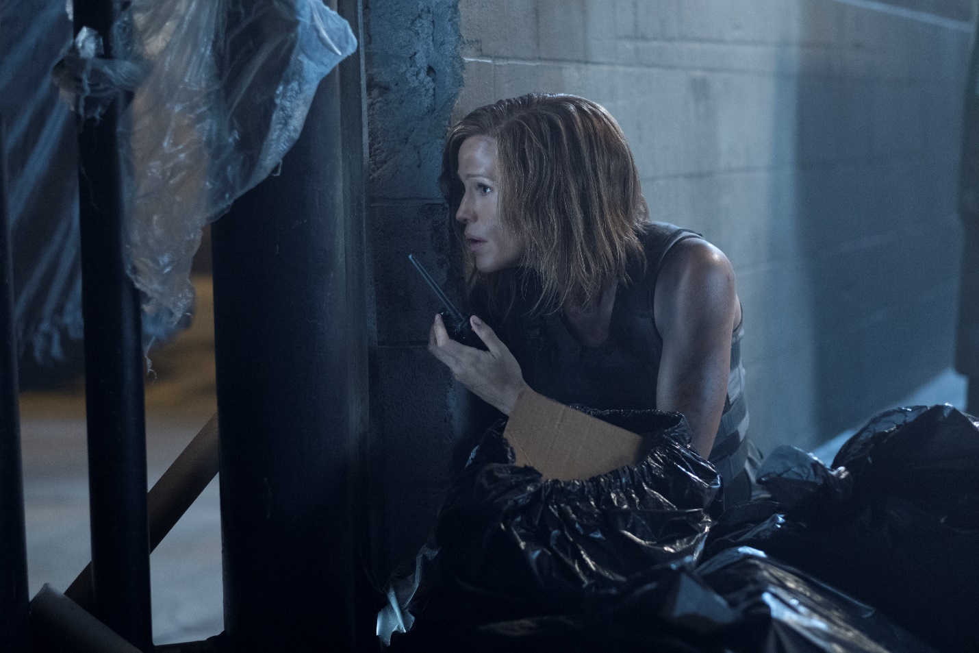 'Thien than cong ly': Bo phim hanh dong kich tinh phong cach Taken hinh anh