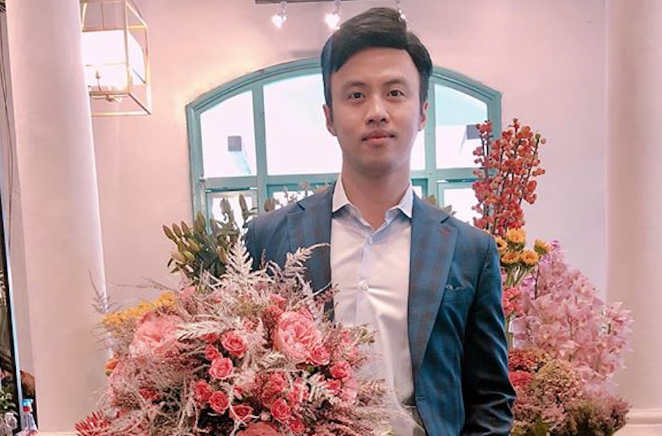 Fan 'day song' khi shark Khoa tu tay bo hoa tang Bich Phuong hinh anh