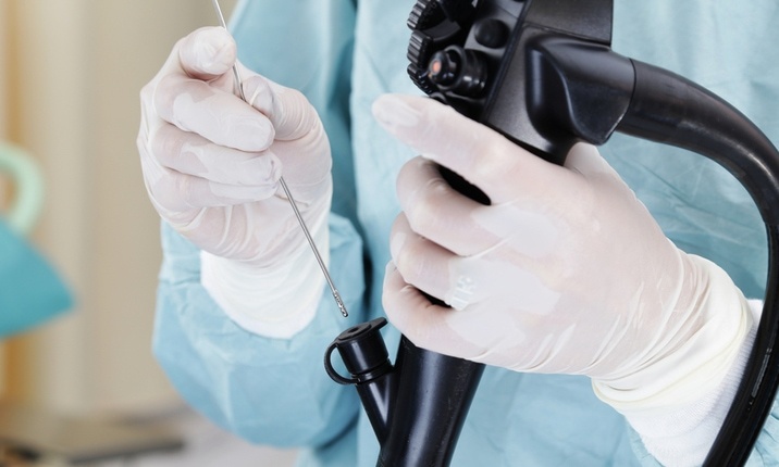 Cac dau hieu nhan biet benh tri va ung thu dai truc trang hinh anh