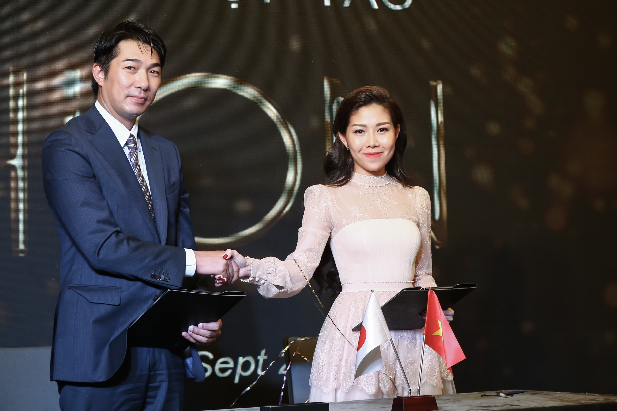 Shion ảnh 1 Shion anh 1