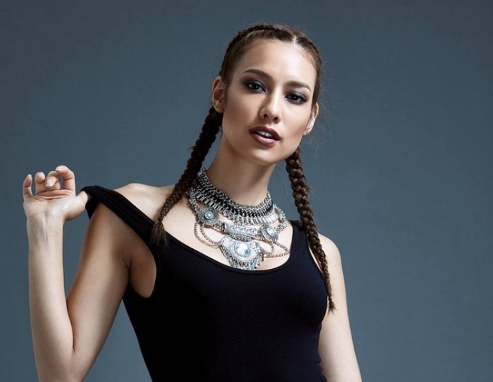 Lilly Nguyen: ‘Thang va khung lam nen su khac biet cua toi’ hinh anh