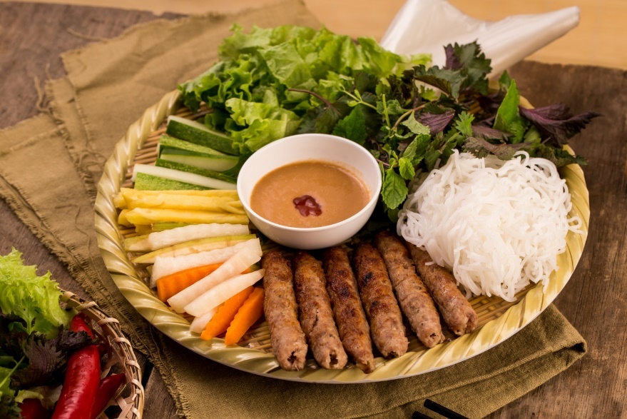 Tiệm mì Quảng bếp Tâm ảnh 2 Tiem mi Quang bep Tam anh 2