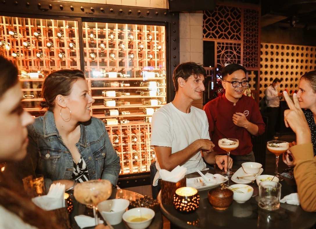 Dia diem an choi da phong cach cho gioi tre Sai thanh hinh anh