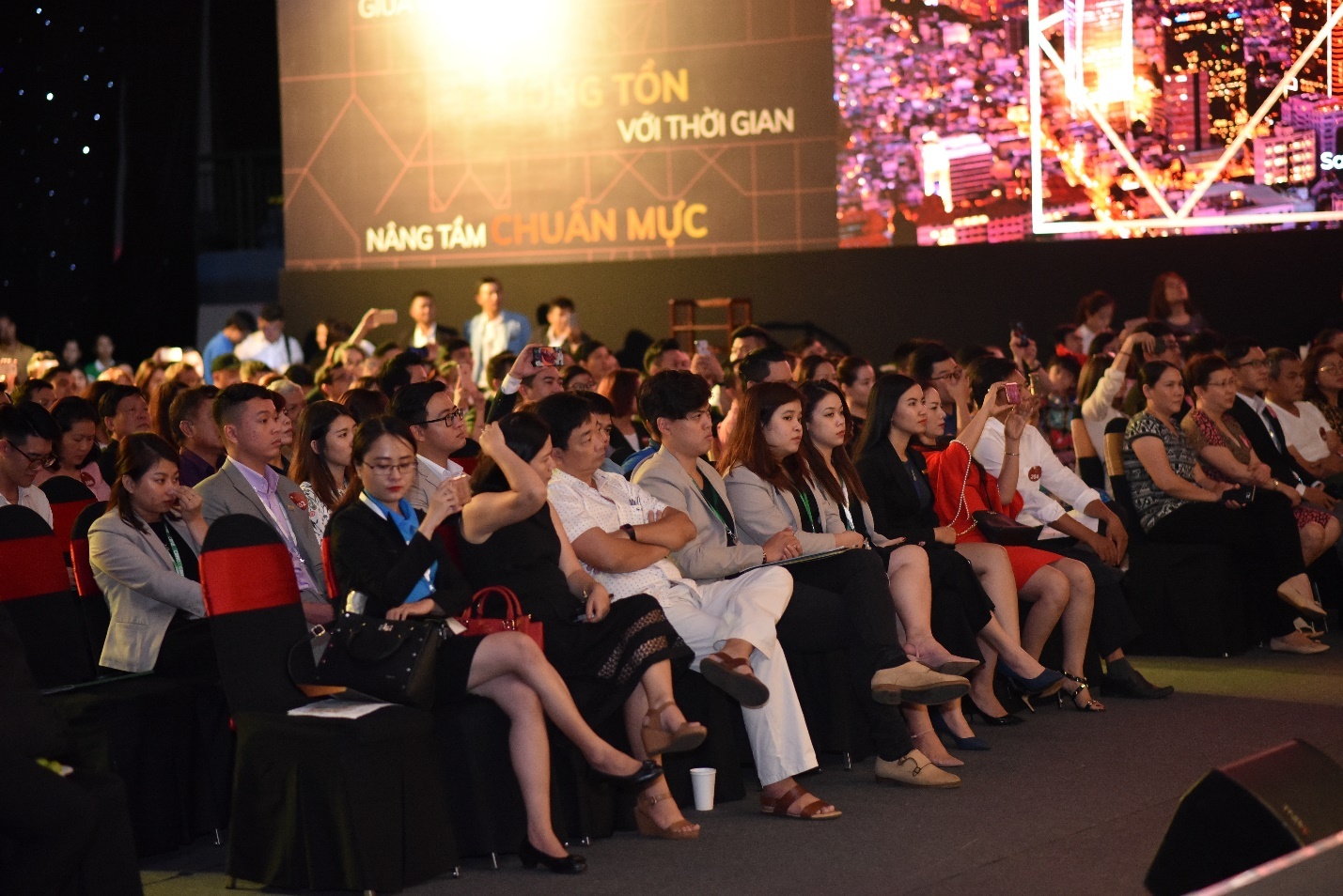 Alpha King ảnh 1 Alpha King anh 1