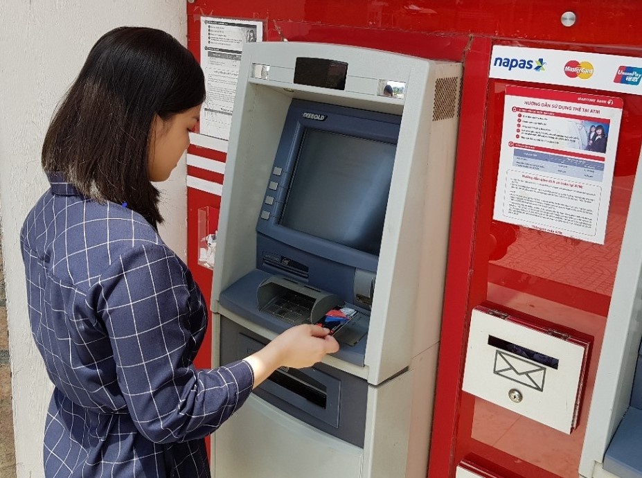 Rut luong mat phi - noi lo cua nguoi tieu dung thoi 4.0 hinh anh