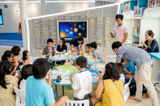 Phu huynh Viet nghi gi ve mo hinh giao duc STEM? hinh anh