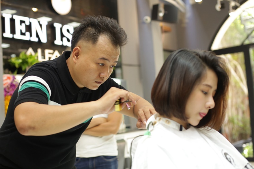 Dia diem lam toc thu hut chi em Da Nang hinh anh