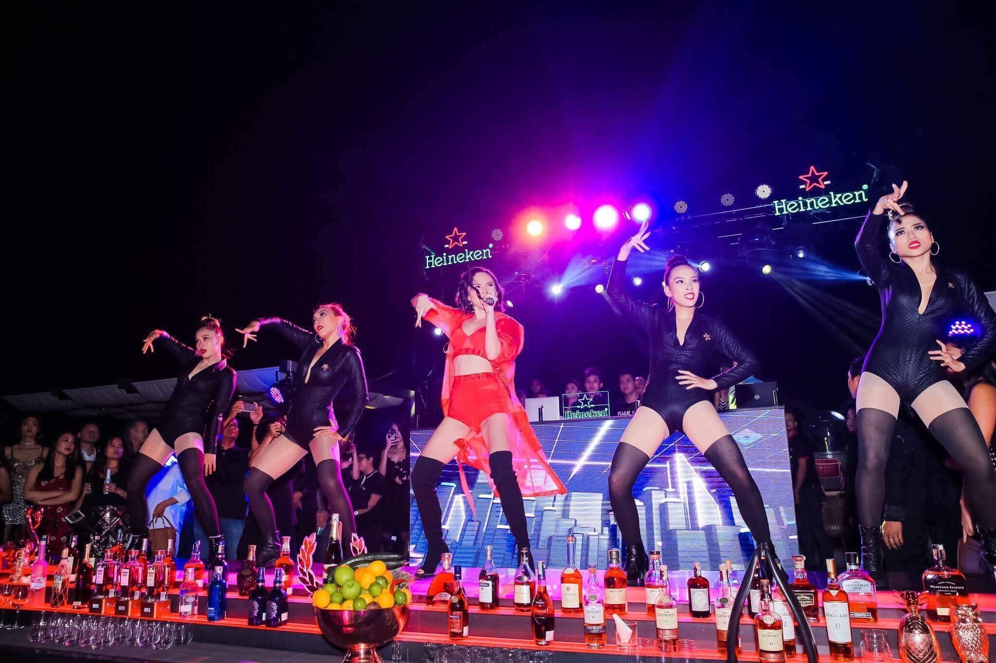 Sky XX Garden & Lounge anh 5