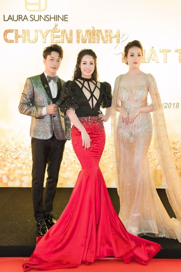 Laura Sunshine anh 5