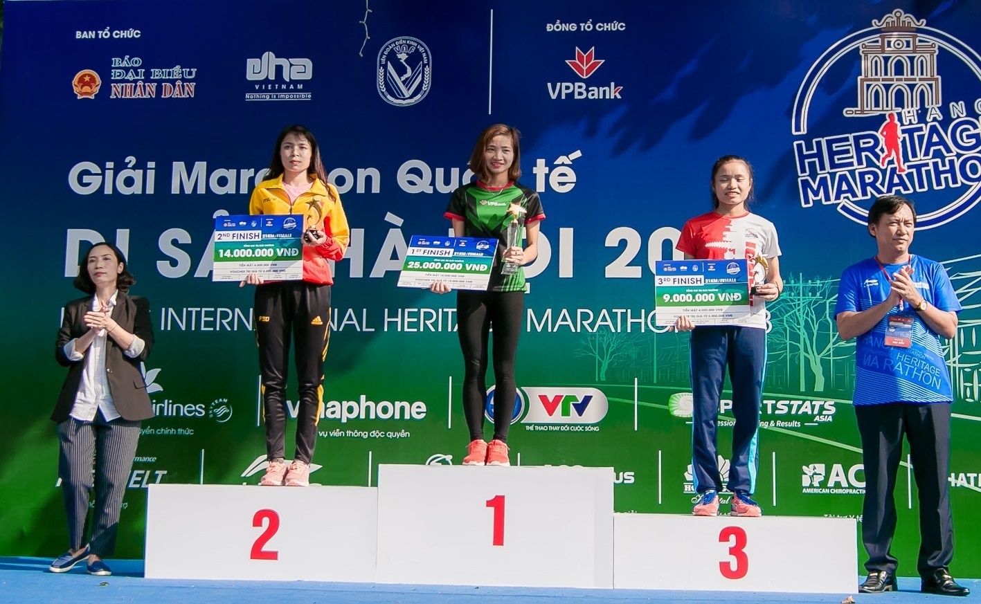 Giai marathon Quoc te Di san Ha Noi anh 8