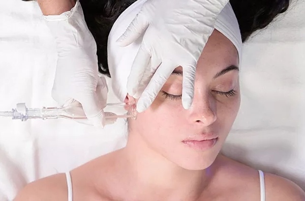 tham my Xuan Hung anh 2