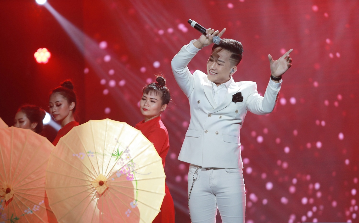 V Heartbeat Live ảnh 15 V Heartbeat Live anh 15