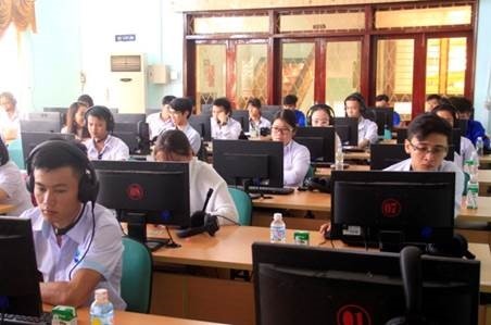 Hội thi Olympic tiếng Anh ảnh 1 Hoi thi Olympic tieng Anh anh 1