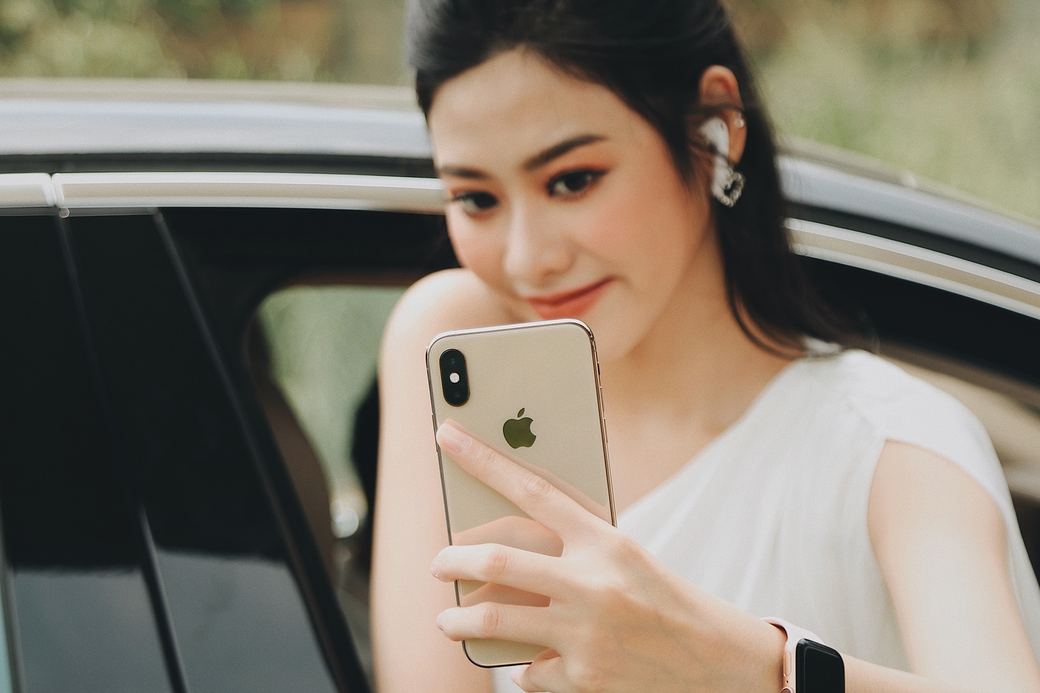 FPT Shop mo ban iPhone moi ngay trong dem hinh anh