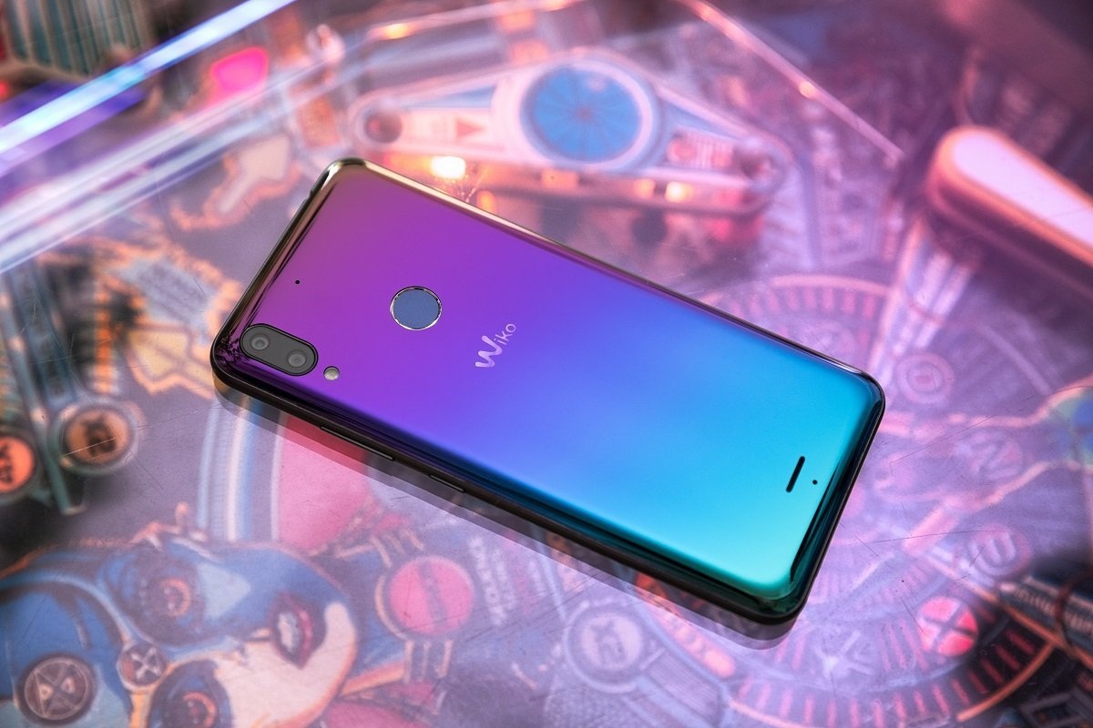 Wiko View 2 Go chay hang sau 20 phut mo ban tren Lazada hinh anh