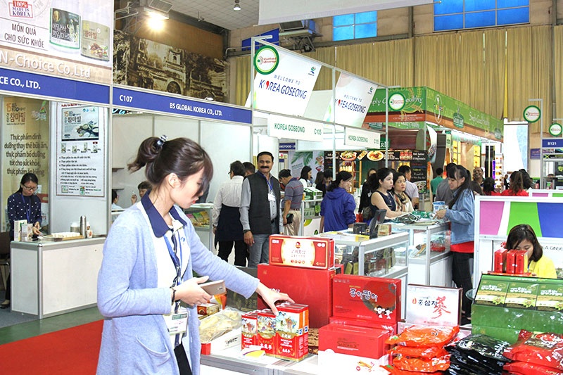 250 doanh nghiep quy tu tai trien lam Vietfood & Beverage hinh anh