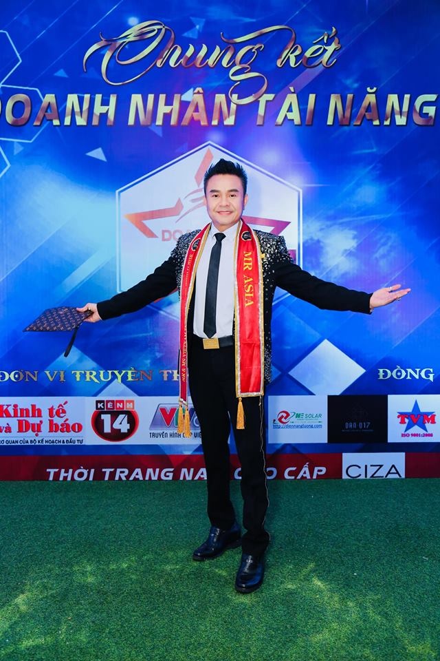 Doanh nhan tai nang anh 1