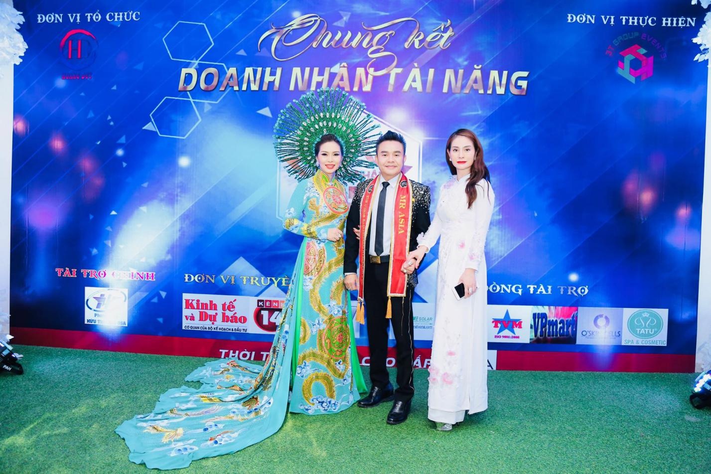 San choi 'Doanh nhan tai nang' mua 2 tai khoi dong hinh anh