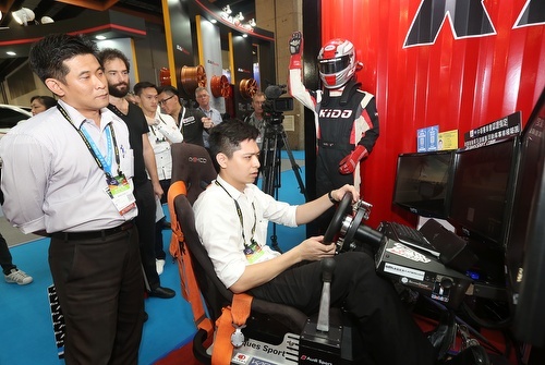 Ampa ảnh 4 Ampa anh 4