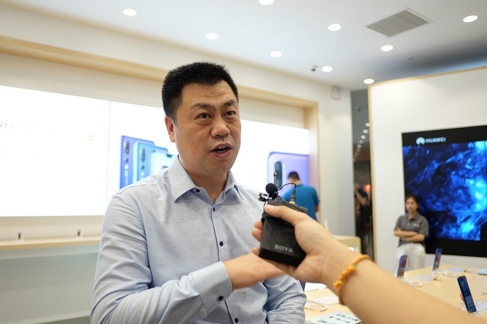 Huawei ảnh 15 Huawei anh 15