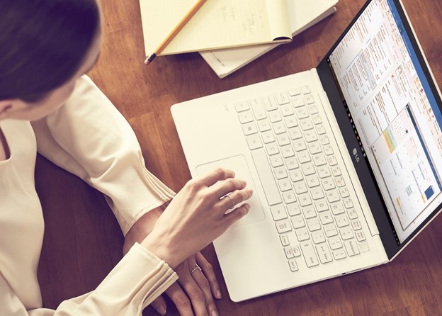 Bi quyet tieu dung thong minh cho co nang hien dai hinh anh