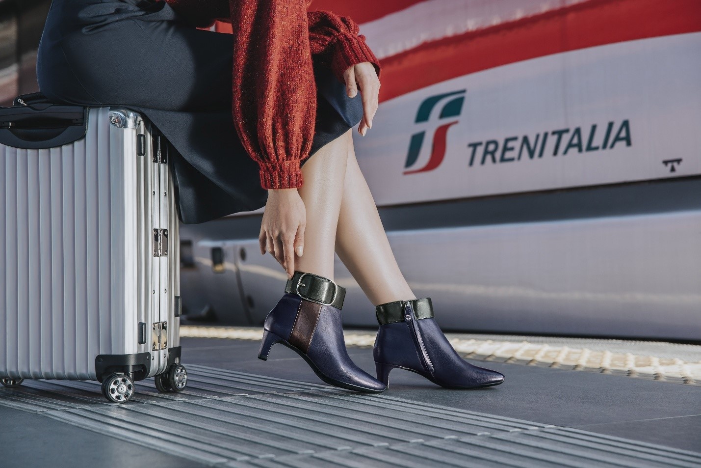 BST boots 'biet tho' mua thu dong 2018 hinh anh