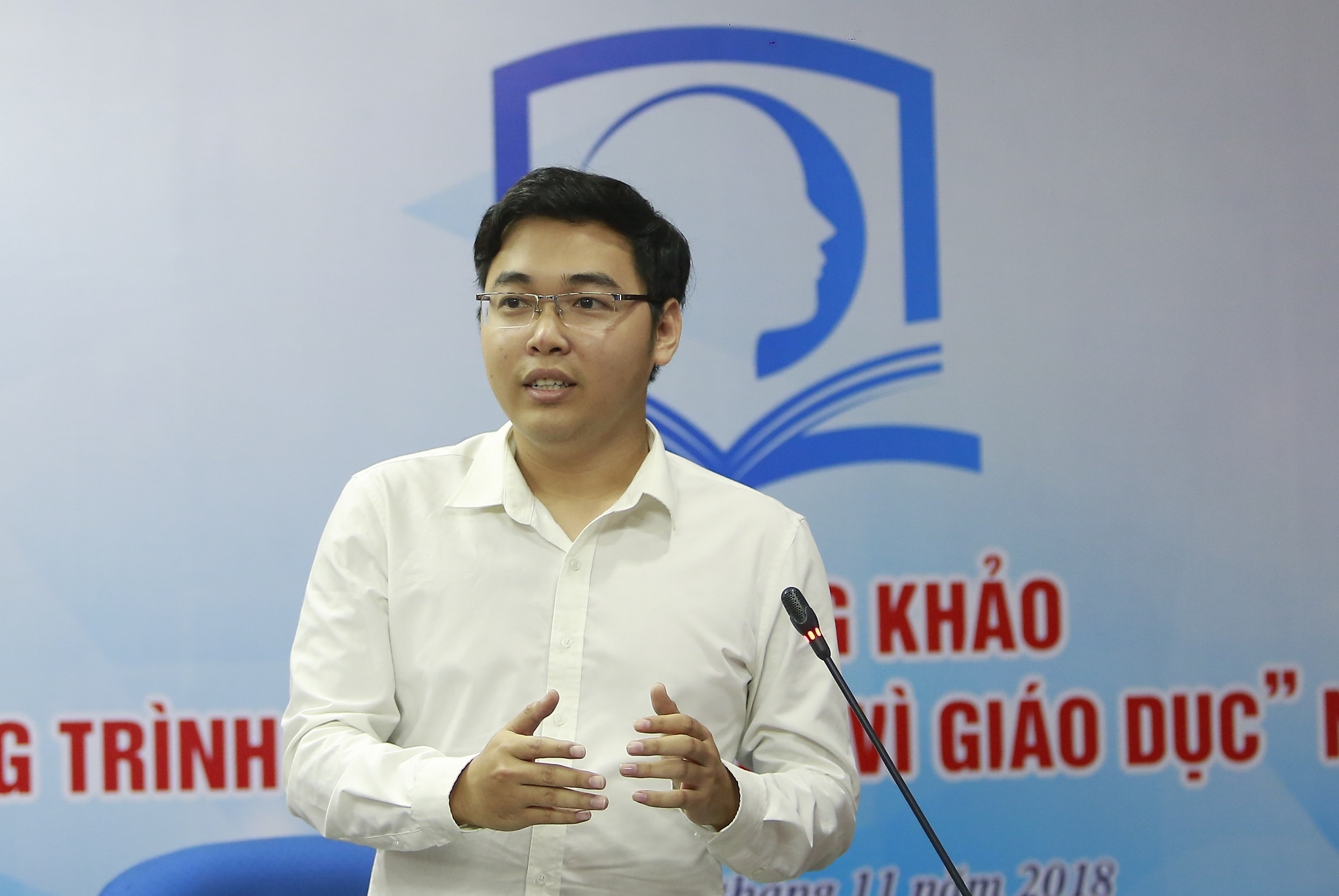 Thiet bi giup tre mac hoi chung down hoc doc doat giai 100 trieu dong hinh anh