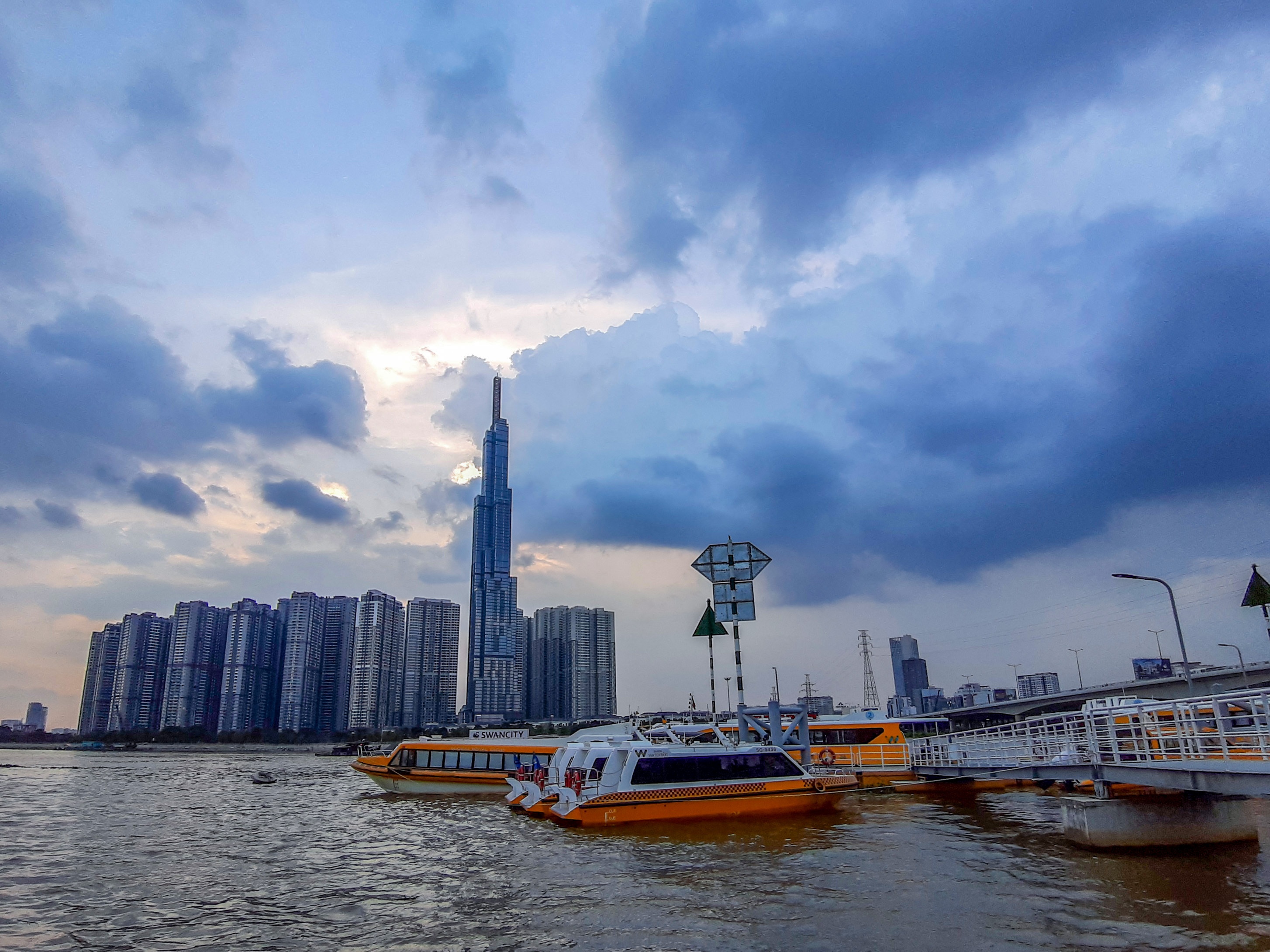 Samsung ảnh 5 Samsung anh 5