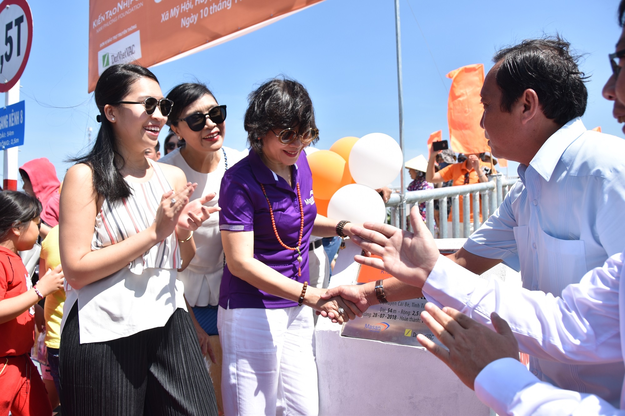 Quy Nam Phuong anh 1