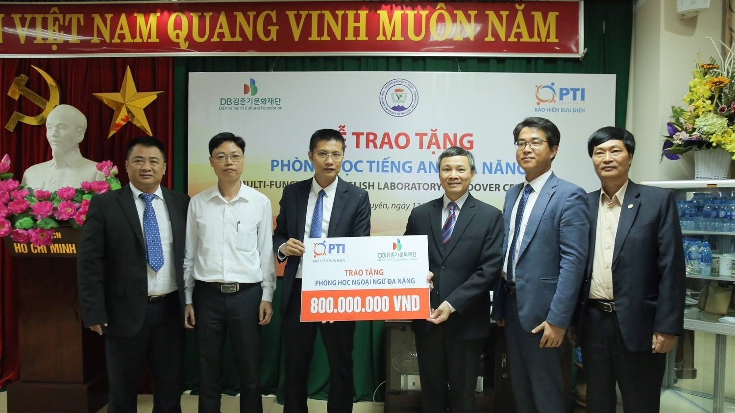 Tong cong ty Co phan Bao hiem Buu dien anh 4